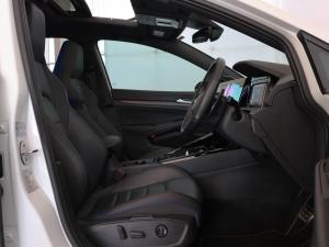 Volkswagen Golf R - Image 12