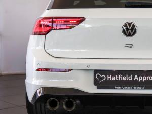 Volkswagen Golf R - Image 21