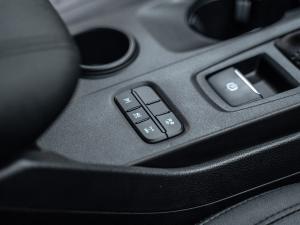 Ford Everest 2.0 BiTurbo XLT - Image 25