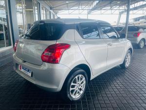Suzuki Swift 1.2 GLX manual - Image 7