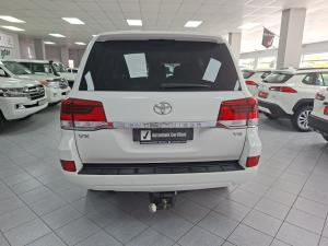 Toyota Land Cruiser 200 4.5D-4D V8 VX - Image 5
