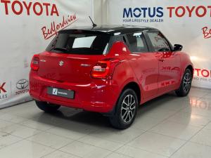 Suzuki Swift 1.2 GLX manual - Image 2