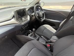 Toyota Starlet 1.5 XS manual - Image 7