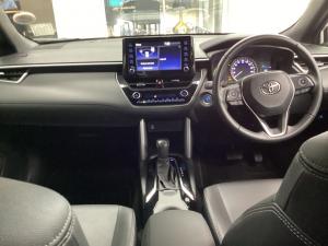 Toyota Corolla Cross 1.8 Hybrid XS - Image 6