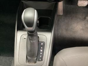 Toyota Starlet 1.5 XS auto - Image 11