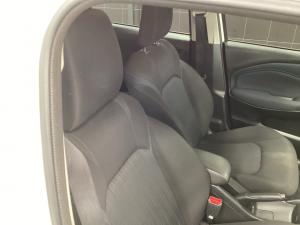 Toyota Starlet 1.5 XS auto - Image 16