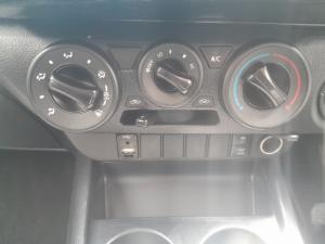 Toyota Hilux 2.4GD-6 double cab 4x4 Raider X auto - Image 13