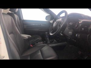 Toyota Hilux 2.8GD-6 double cab Legend 50 - Image 10