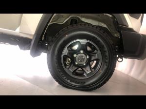 Toyota Land Cruiser 79 2.8GD-6 single cab auto - Image 17