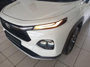 Toyota Starlet Cross 1.5XR automatic - Image 22