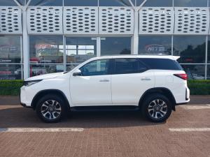Toyota Fortuner 2.4GD-6 4X4 automatic - Image 21