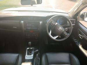 Toyota Fortuner 2.4GD-6 4X4 automatic - Image 6