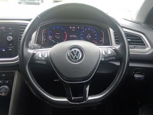 Volkswagen T-ROC 2.0 TSI Design 4MOT DSG - Image 8