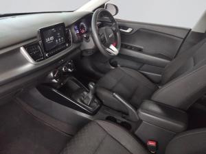 Kia RIO 1.4 LS 5-Door - Image 3