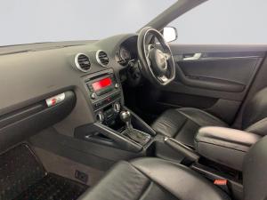 Audi RS3 Sportback Stronic - Image 14