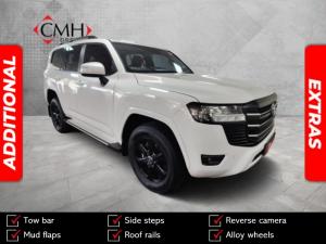 Toyota Land Cruiser Prado 2.8GD VX-R - Image 1