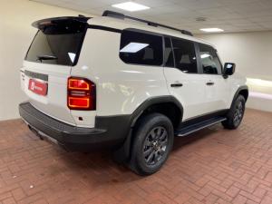 Toyota Land Cruiser Prado 2.8GD VX-R - Image 3