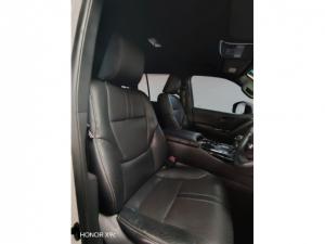 Toyota Land Cruiser Prado 2.8GD VX-R - Image 8