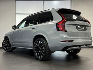 Volvo XC90 T8 Plug-In Hybrid AWD Plus Bright - Image 6