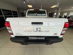 Isuzu D-Max 250 double cab Hi-Ride - Image 8