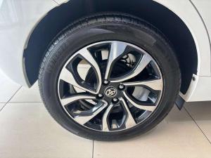 Toyota Starlet 1.4 XS - Image 5