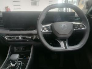MG HS 2.0T Comfort - Image 16