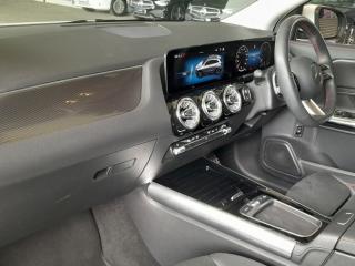 Mercedes-Benz GLA GLA200d Progressive