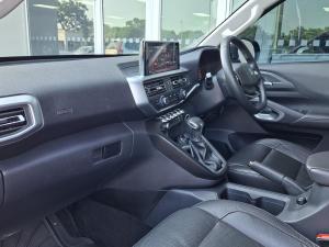 Peugeot Landtrek 1.9TD double cab 4Action 4x4 - Image 17