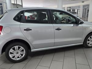 Volkswagen Polo Vivo hatch 1.4 Trendline - Image 11