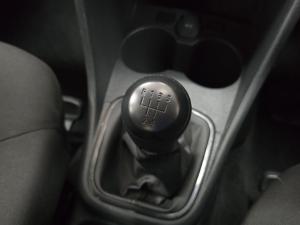 Volkswagen Polo Vivo hatch 1.4 Trendline - Image 21