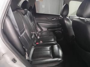 Nissan X-Trail 2.5 4x4 Acenta Tech - Image 13