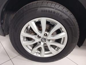 Nissan X-Trail 2.5 4x4 Acenta Tech - Image 9