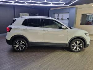 Volkswagen T-Cross 1.0TSI Style - Image 9
