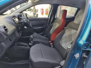 Renault Kwid 1.0 Techno manual