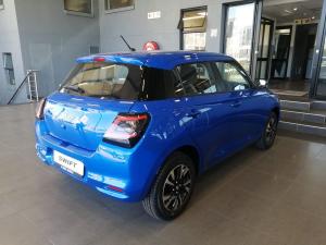 Suzuki Swift 1.2 GLX auto - Image 4
