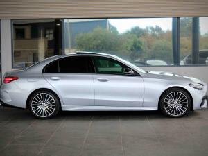Mercedes-Benz C-Class C220d Avantgarde - Image 4
