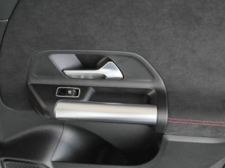 Mercedes-Benz GLA GLA200d Progressive