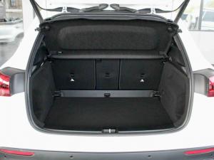 Mercedes-Benz GLA GLA200d Progressive - Image 21