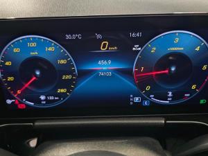 Mercedes-Benz GLA GLA200d Progressive - Image 11