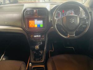 Suzuki Vitara Brezza 1.5 GLX - Image 9