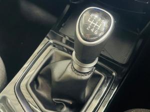 Mahindra XUV 3XO 1.2T MX2 manual - Image 15