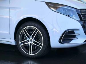 Mercedes-Benz V250d Avantgarde AMG automatic - Image 5