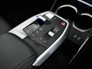 BMW iX1 xDrive30 M Sport - Image 12