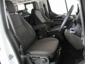 Ford Tourneo Custom 2.0SiT SWB Limited - Image 18