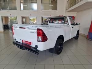 Toyota Hilux 2.0 single cab S (aircon) - Image 2