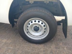 Toyota Hilux 2.4 GD SP/U Single Cab - Image 13