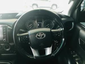 Toyota Hilux 2.4 GD-6 RB SRX automaticD/C - Image 8