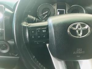 Toyota Hilux 2.4 GD-6 RB SRX automaticD/C - Image 9