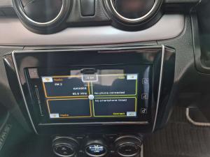 Suzuki Swift 1.2 GLX - Image 14