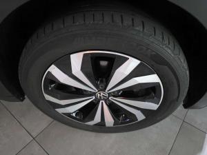 Volkswagen T-CROSS 1.5 TSI R-LINE DSG - Image 15